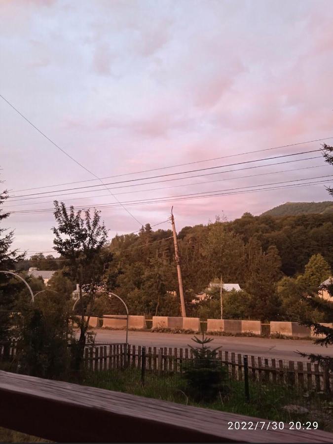阿波伦酒店 巴库里阿尼 外观 照片